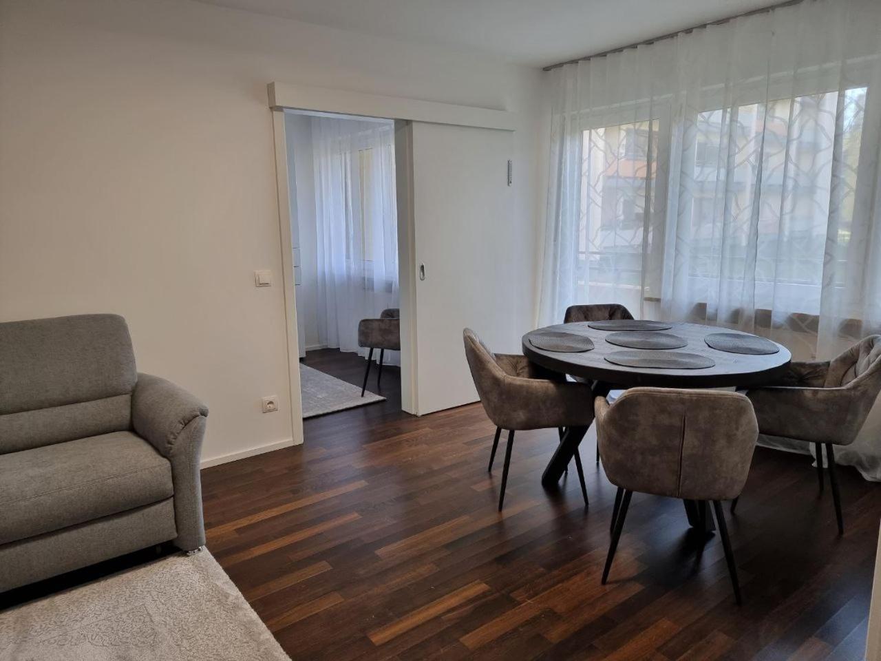 Apartment Amanda เอาก์สเบิร์ก ภายนอก รูปภาพ